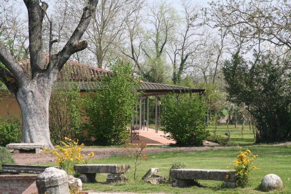 Agriturismo Corte San Girolamo Mantova Bagian luar foto